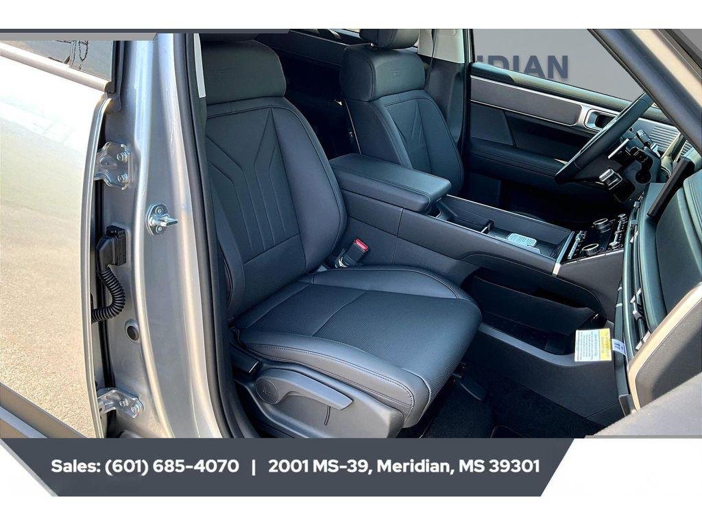 New 2026 SHIMMERING SILVER Hyundai XRT AWD image 9