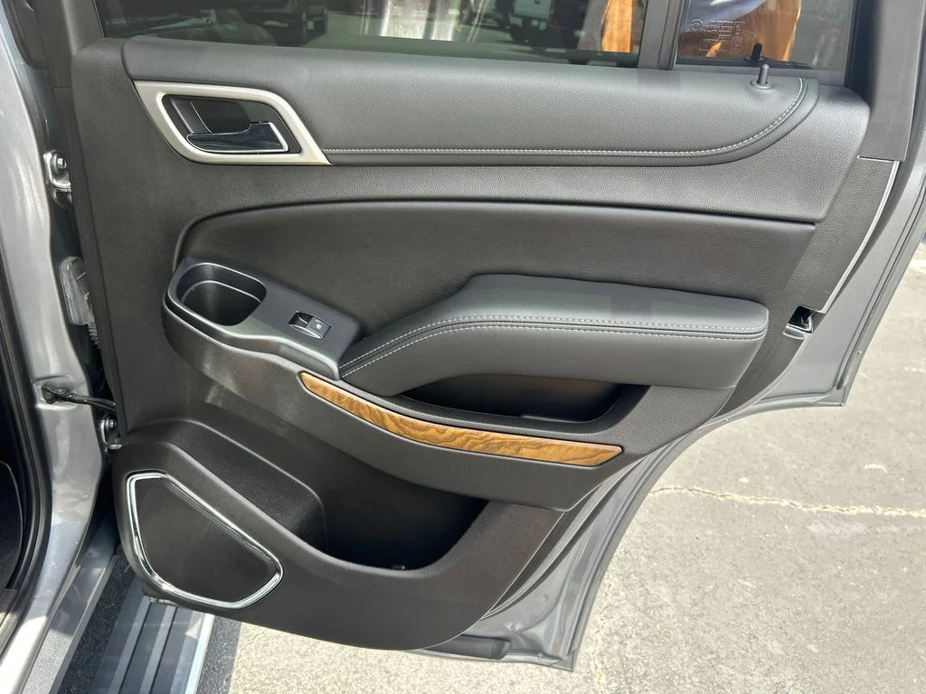 Used 2019 Gray GMC Denali image 16