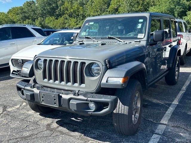 Used 2021 Gray Jeep Unlimited Sport image 3