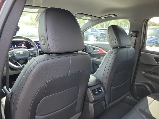 2024 Chevrolet Equinox EV Launch Edition - Photo 19