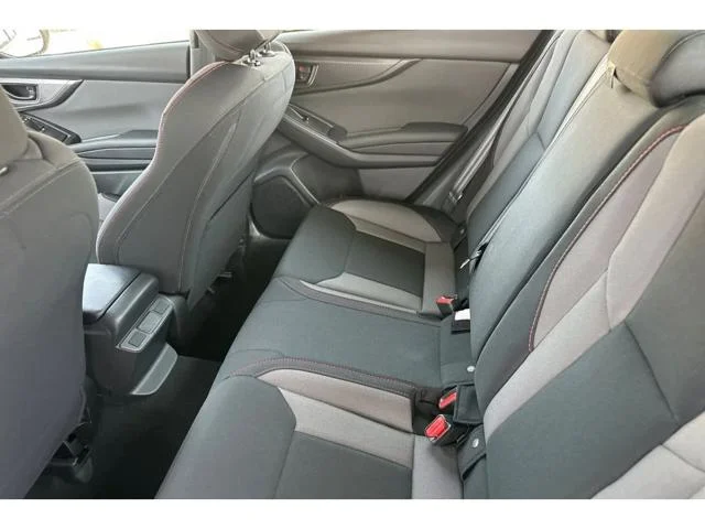 New 2026 CERAMIC WHITE Subaru Base image 37