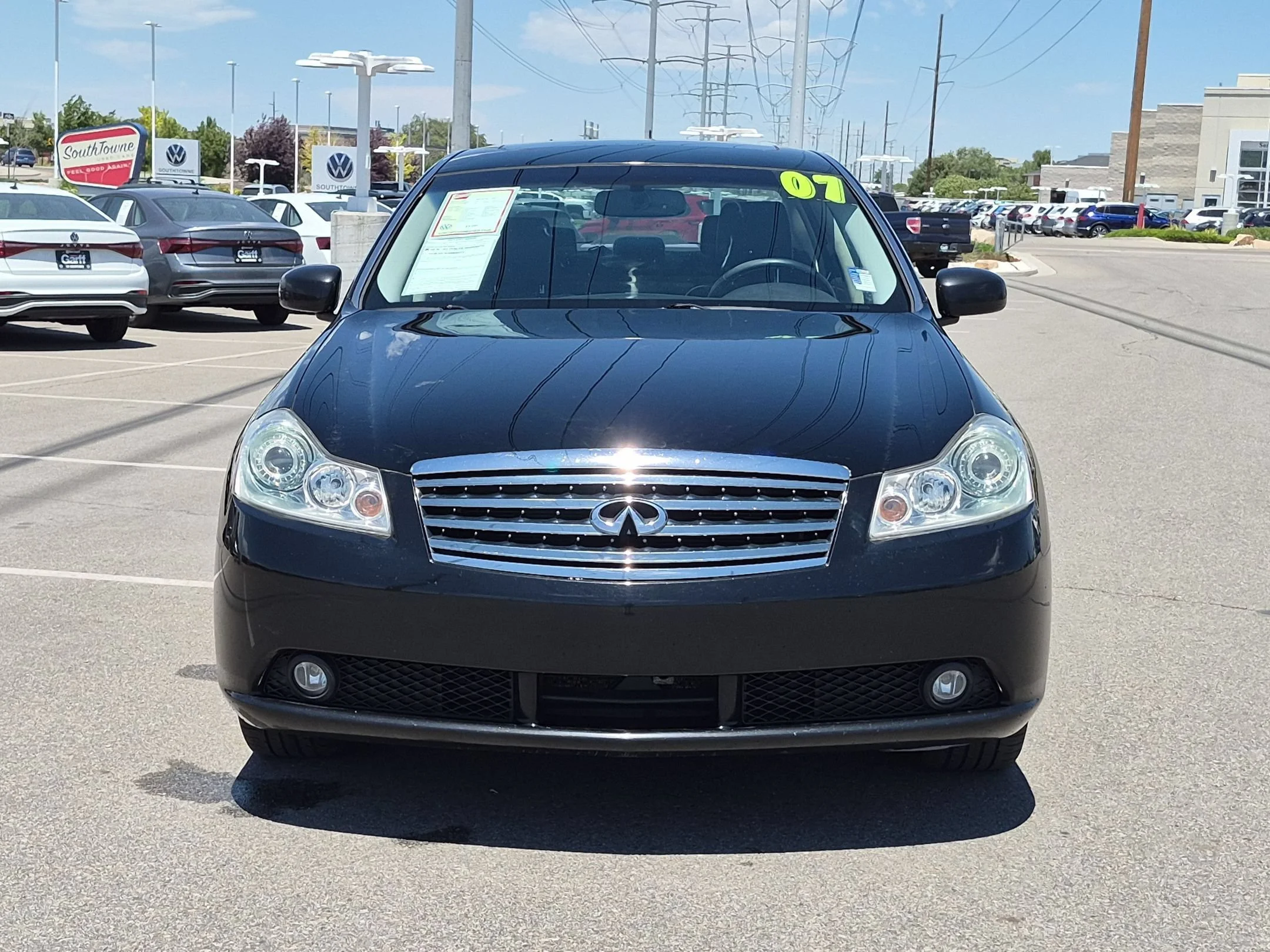 Used 2007 Black Obsidian INFINITI x image 9