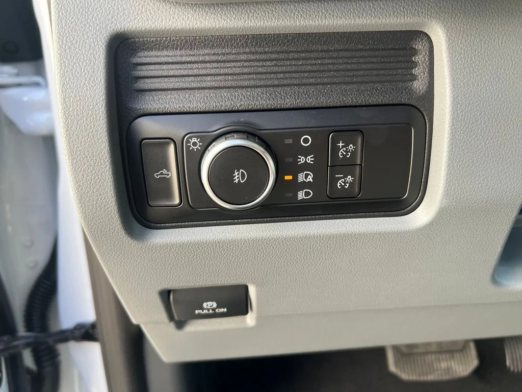 New 2026 Oxford White Ford F-350® XL image 12