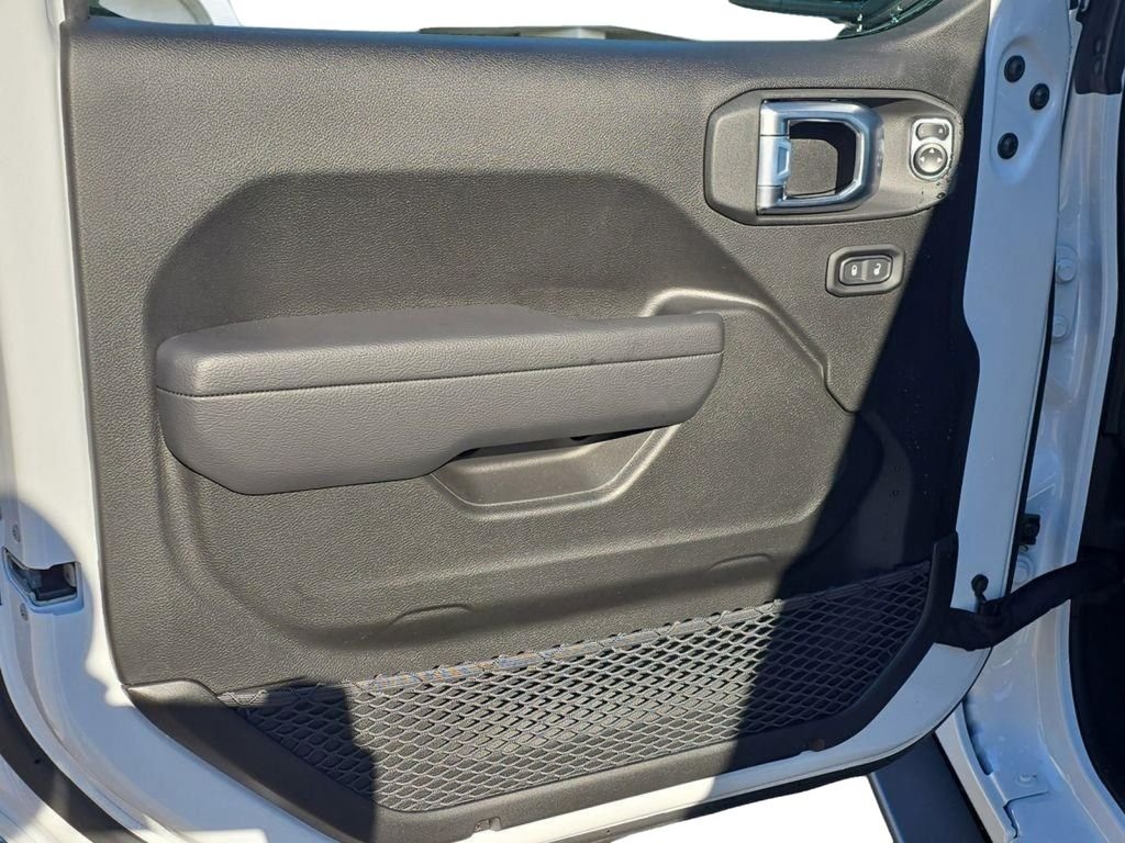 2026 Jeep Wrangler 4-Door Rubicon - Photo 12