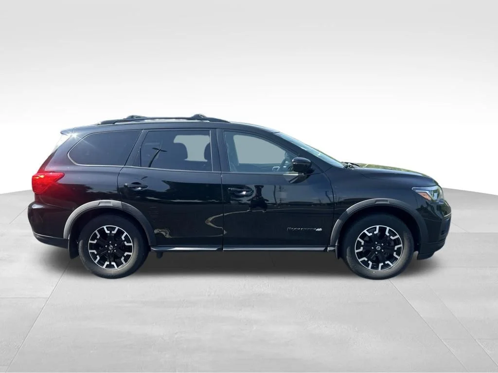 Used 2020 Black Nissan SV image 6