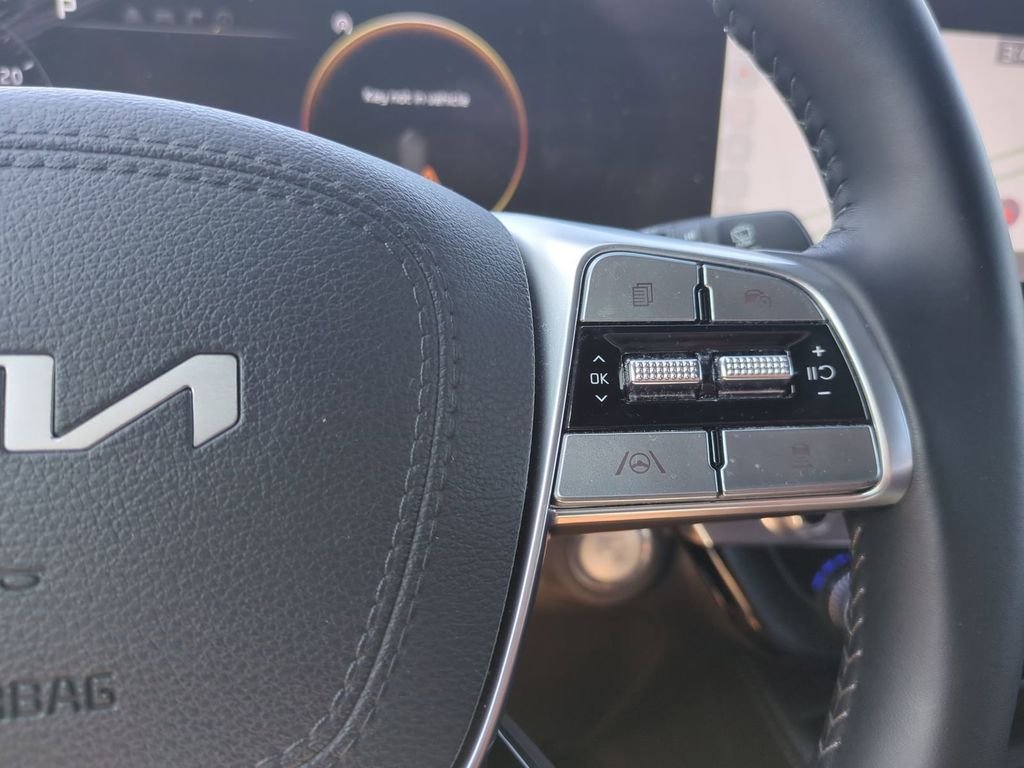 2024 Kia Telluride SX - Photo 36