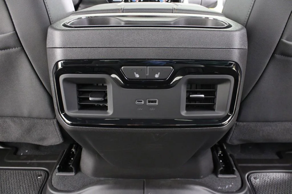 2026 GMC Sierra 1500 AT4 - Photo 18