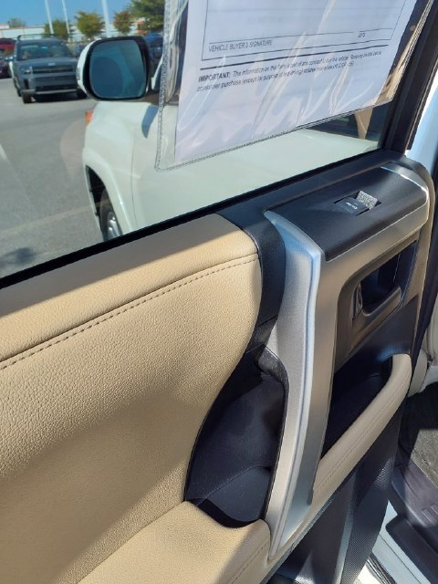 Used 2012 Blizzard Pearl Toyota Limited image 20
