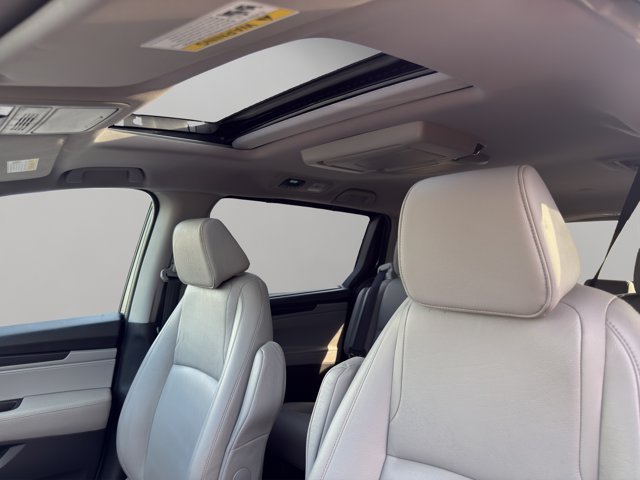 Used 2018 Gray Honda EX-L image 27