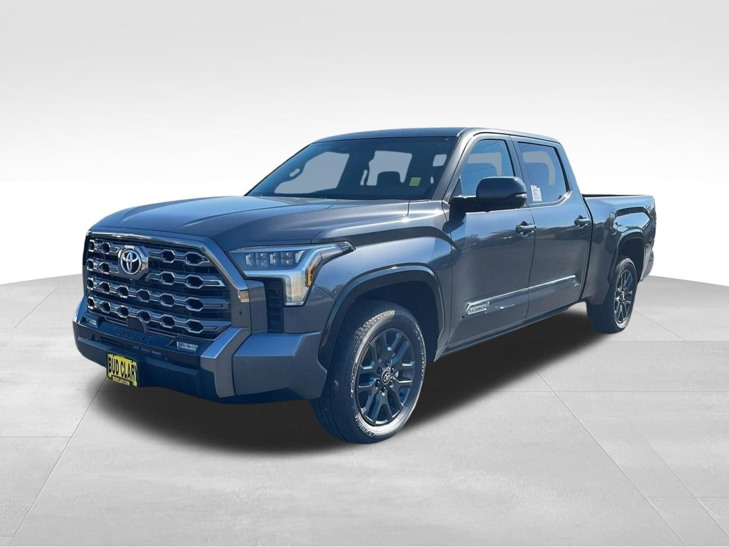 2025 Toyota Tundra Platinum - Photo 9