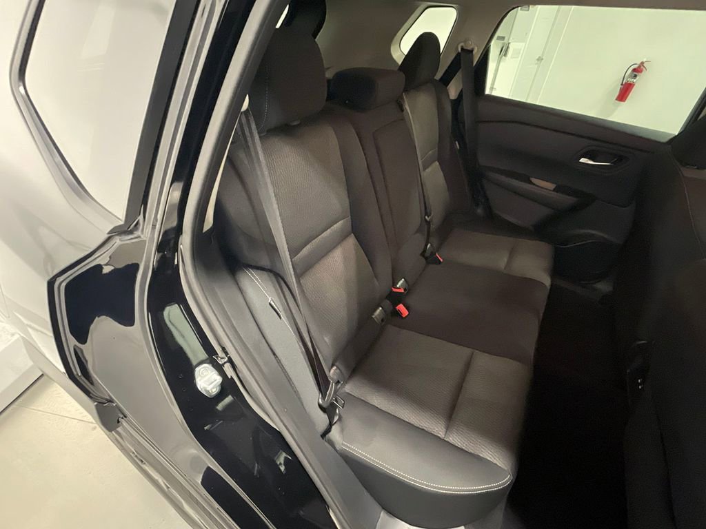 Used 2026  Nissan SV image 28