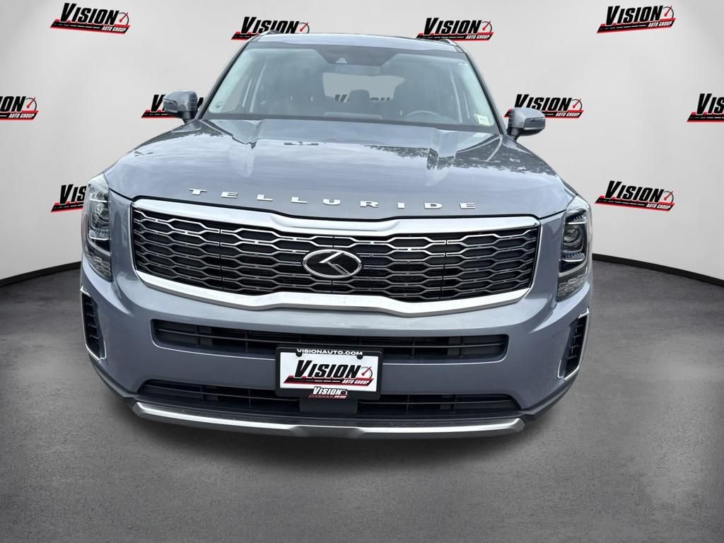 Used 2020 Silver Kia EX image 2