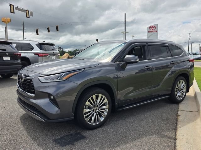 Used 2023 Gray Toyota Platinum image 3