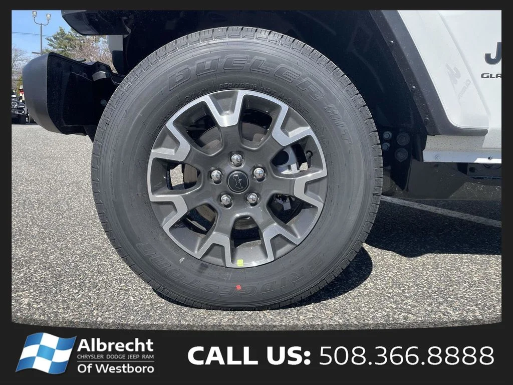New 2026 Bright White Clear-Coat Exterior Paint Jeep Sahara image 22