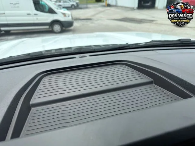 New 2026 Oxford White Ford F-250® XL image 18