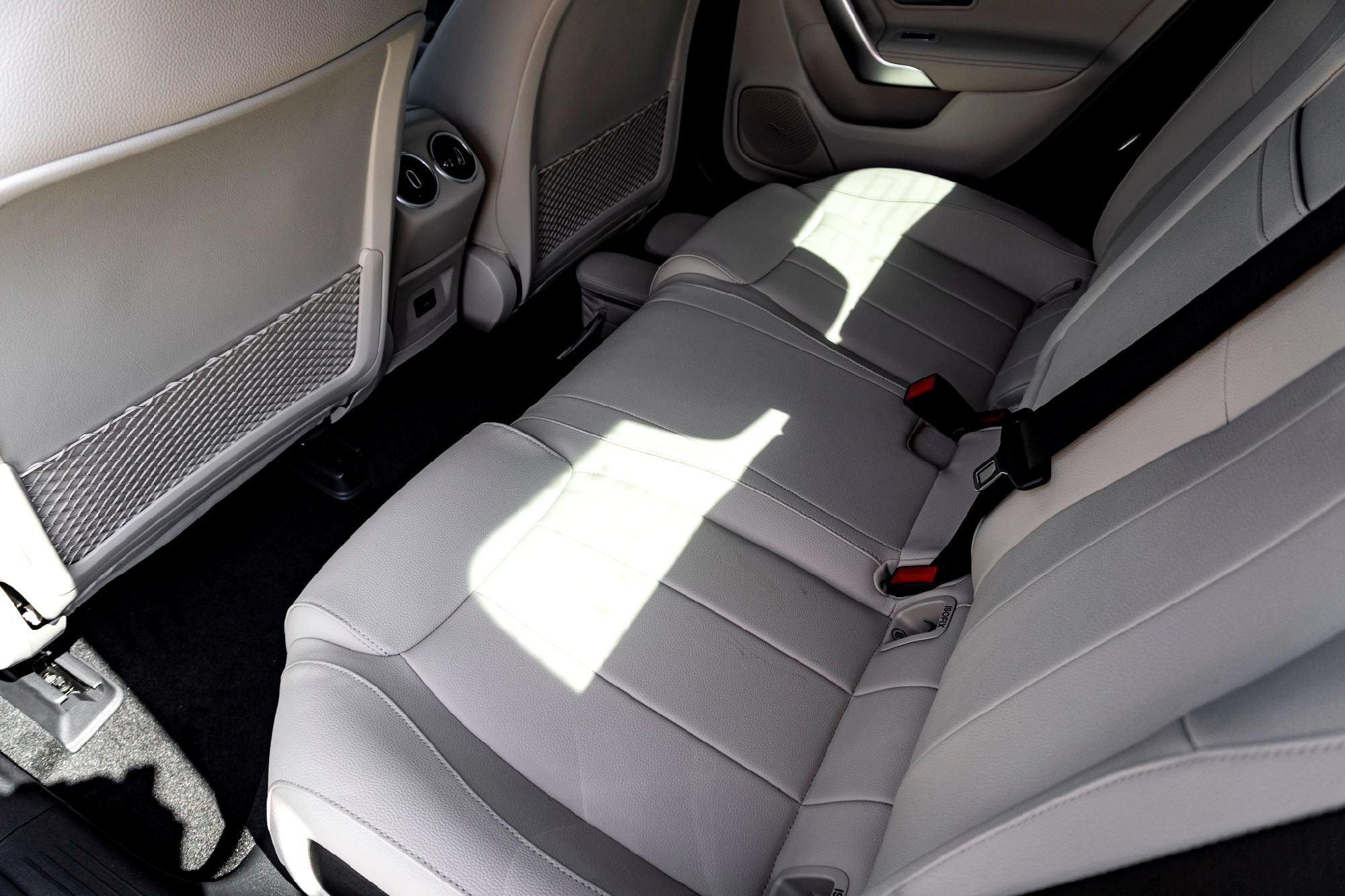 New 2026 Mountain Grey Metallic Mercedes-Benz CLA 250 image 18
