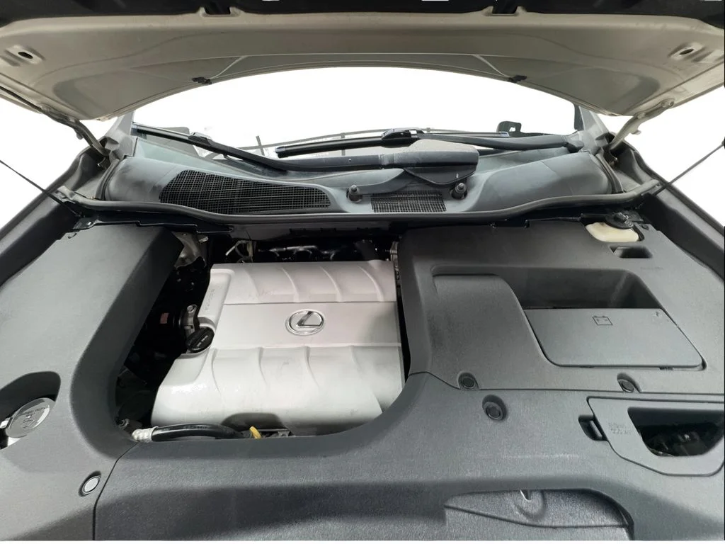 Used 2015 Beige Lexus 350 image 18