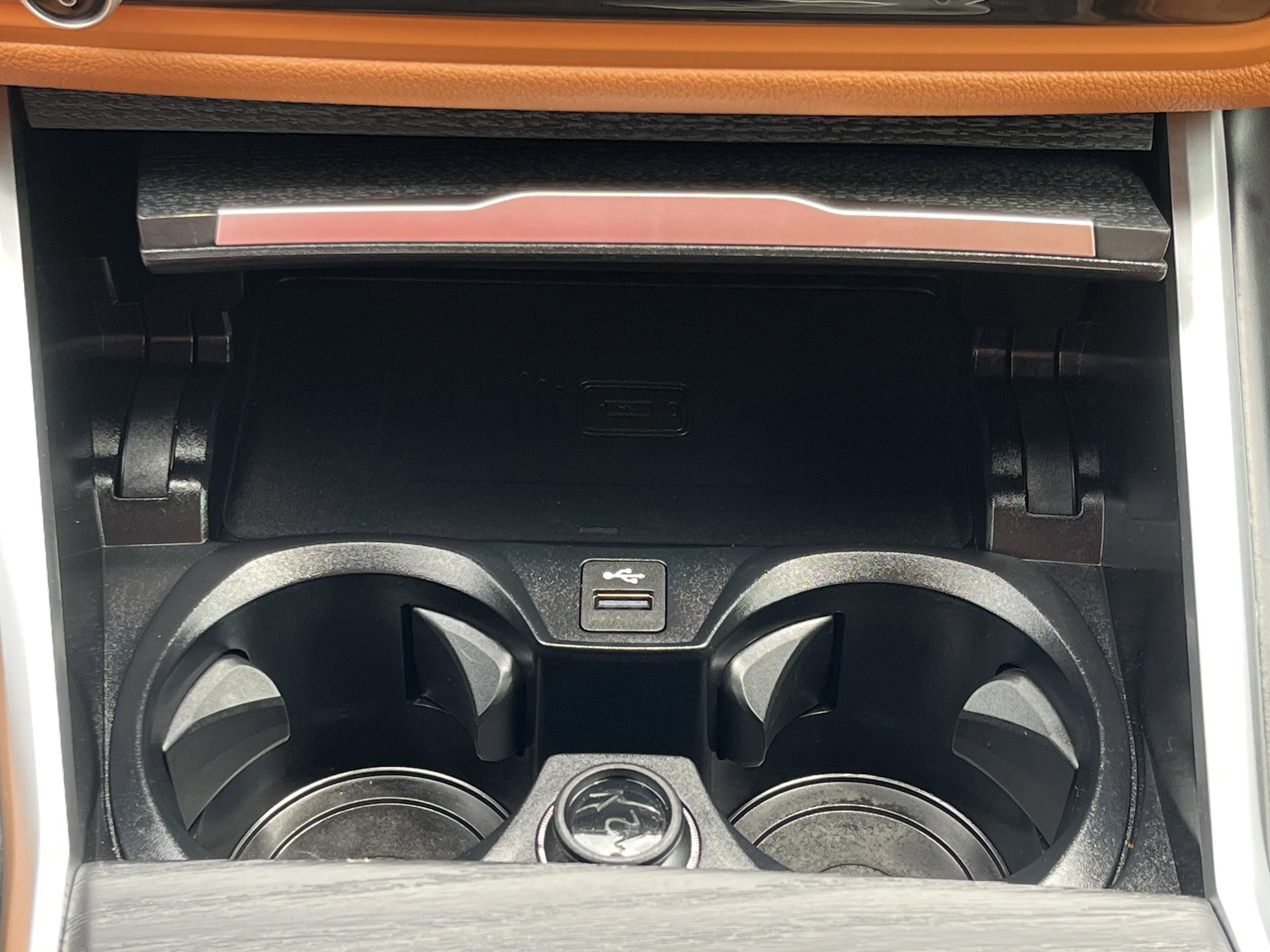 2025 BMW 3 Series 330i - Photo 7
