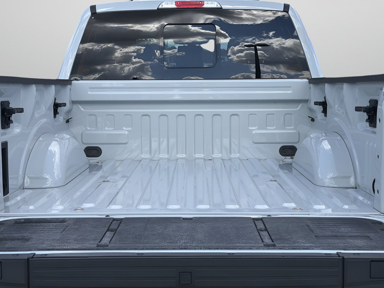 Used 2023 Avalanche Ford Tremor image 8