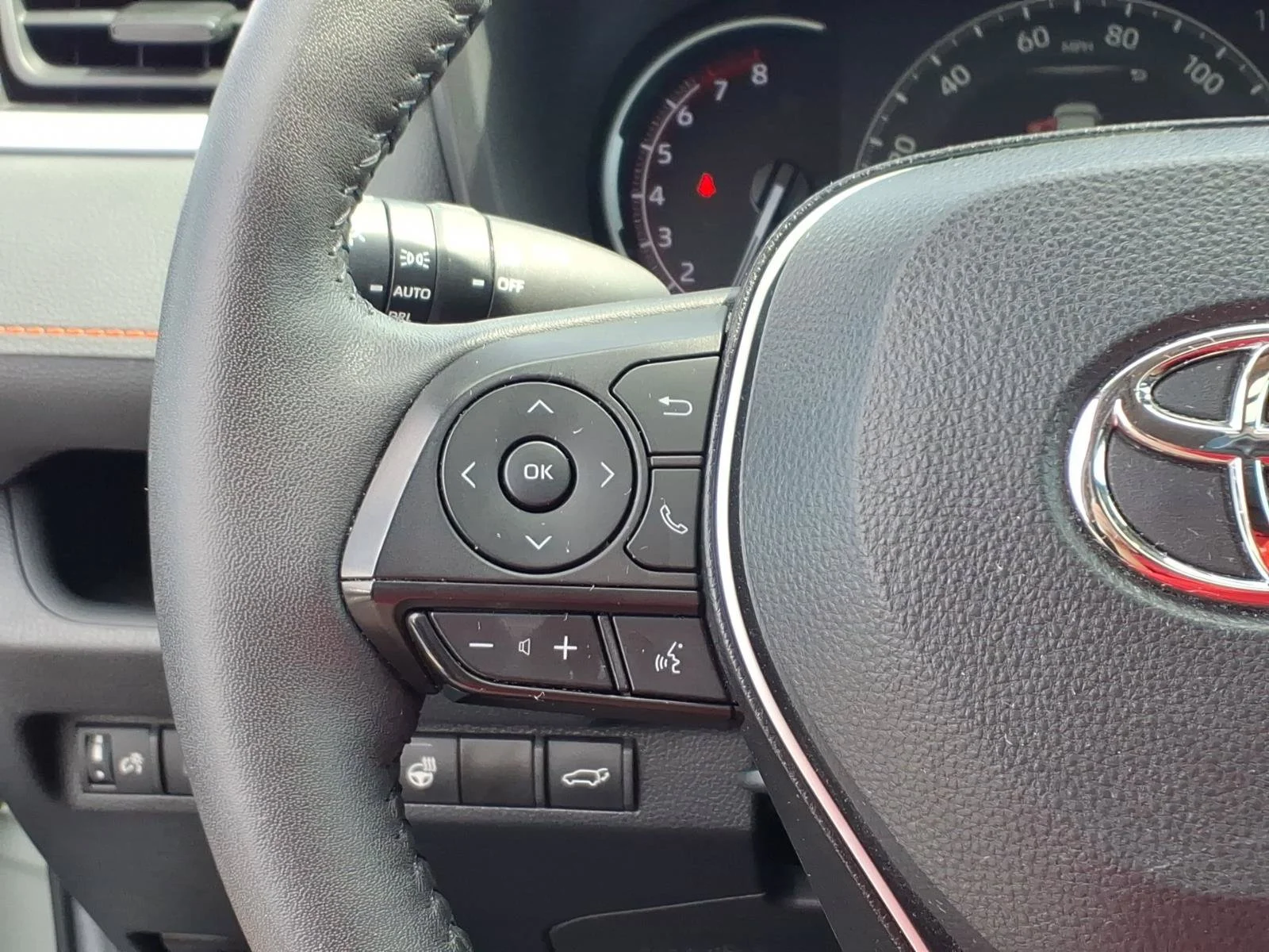 Used 2023 Lunar Toyota Adventure image 18