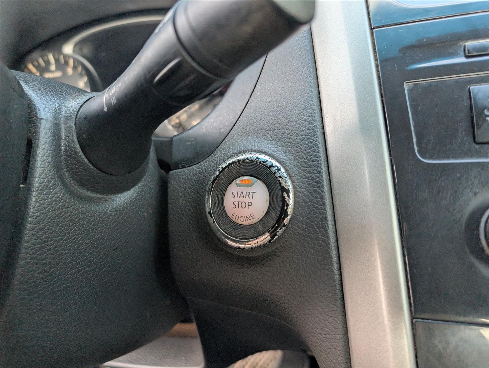 Used 2015 Storm Nissan 2.5 S image 21