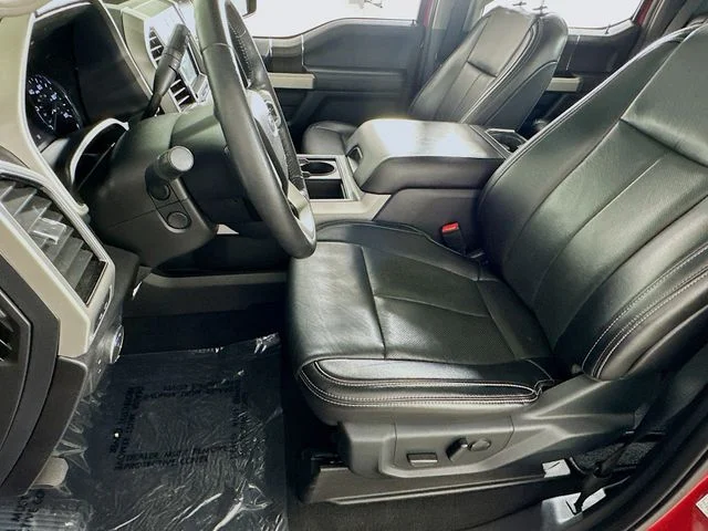 Pre-Owned 2021 Ford F-250SD Lariat