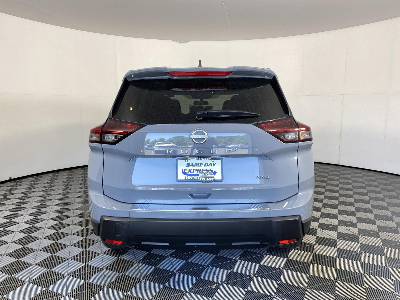 New 2026 Boulder Gray Pearl Nissan SV image 18