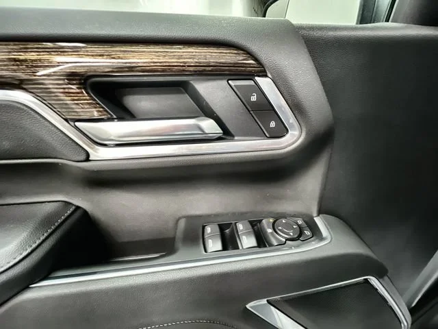 New 2026 Sterling Metallic GMC SLE image 23
