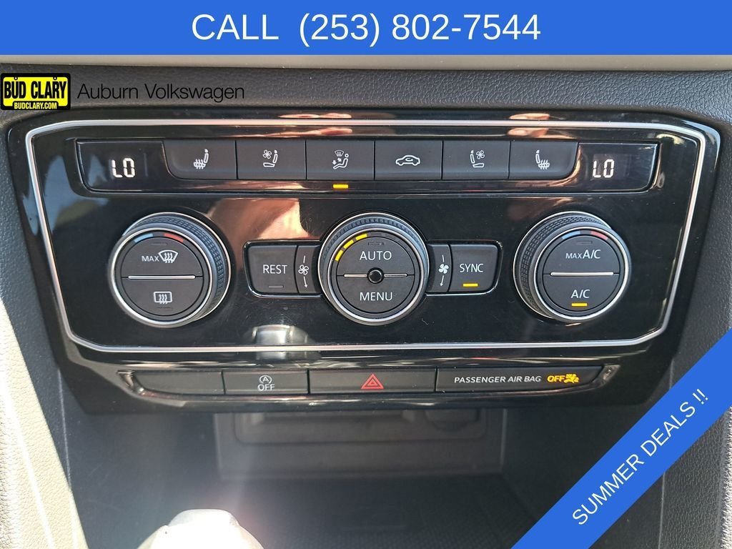 Used 2023  Volkswagen 3.6L V6 SEL Premium R-Line image 21