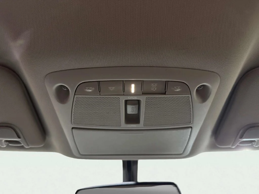 Used 2016 Magnetic Black Metallic Nissan Platinum image 23