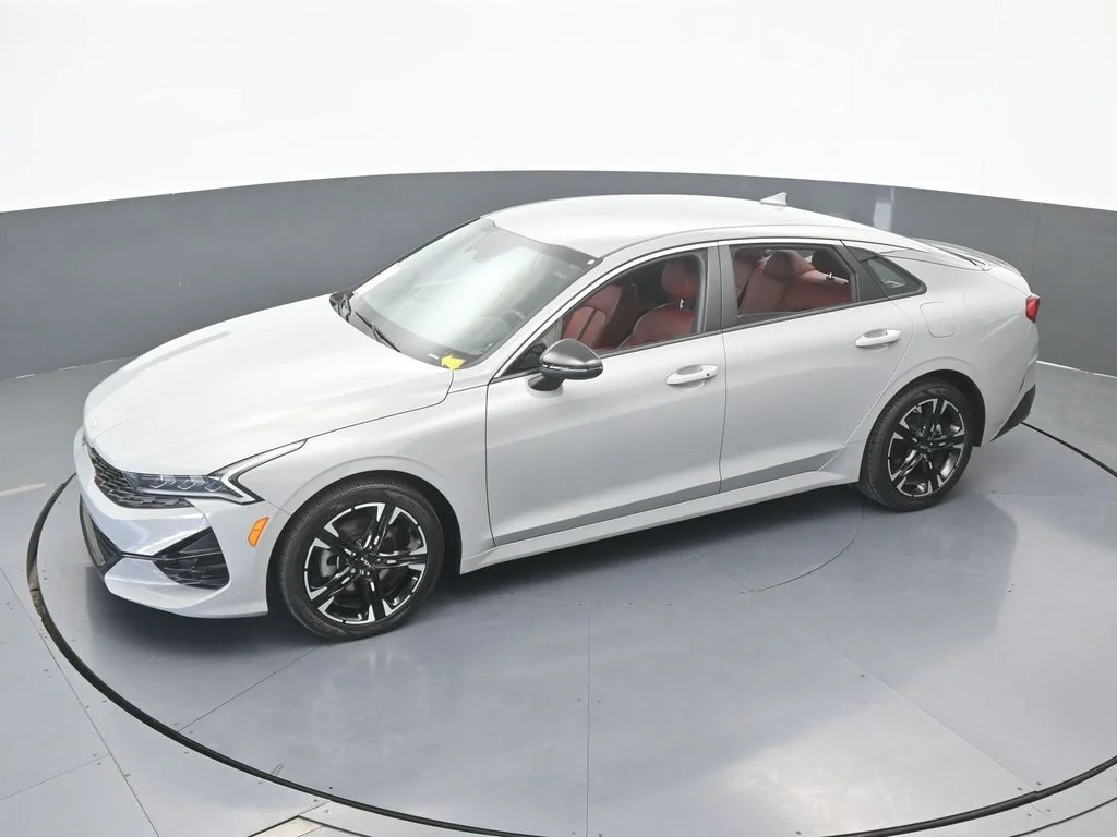 Used 2024 Wolf Gray Kia GT-Line image 51