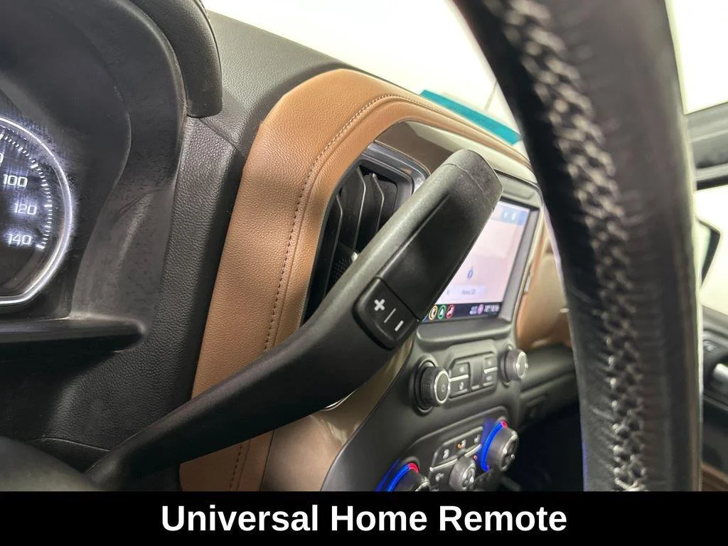 Used 2019 Iridescent Pearl Tricoat Chevrolet High Country image 24