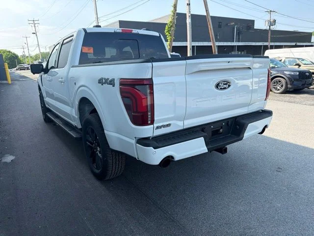 New 2026 Star White Metallic Tri-Coat Ford Lariat® image 22