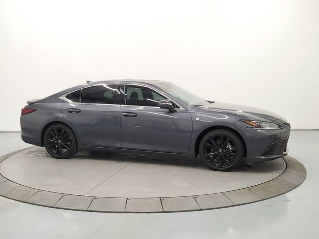 Used 2024 Gray Lexus 300h F SPORT Handling image 8