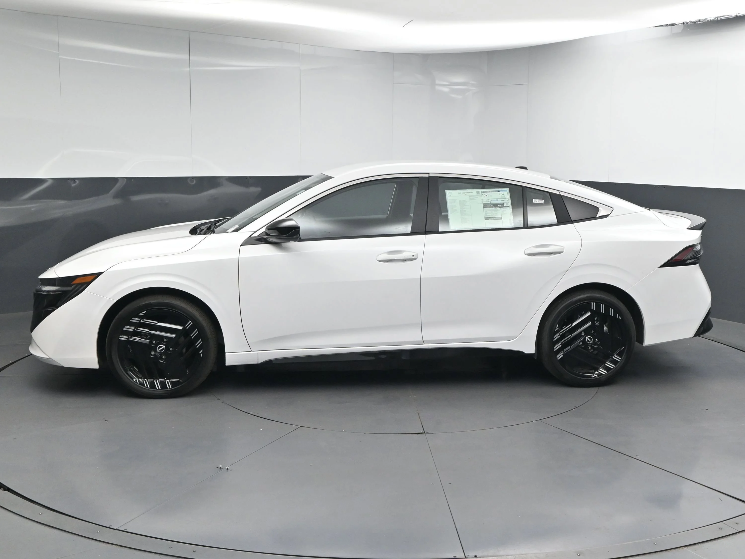 New 2026 Aspen White Tricoat Nissan SR image 4