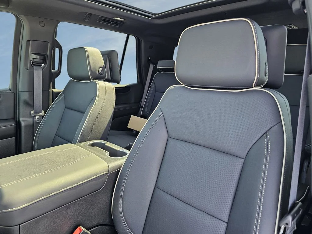 New 2026 Summit White GMC Elevation image 16