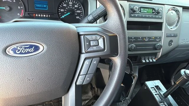 Used 2022  Ford NA image 24