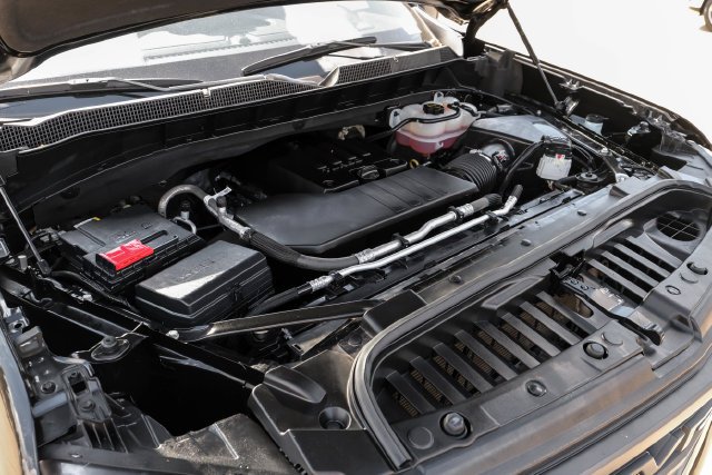 Used 2026 Black Chevrolet Custom image 55
