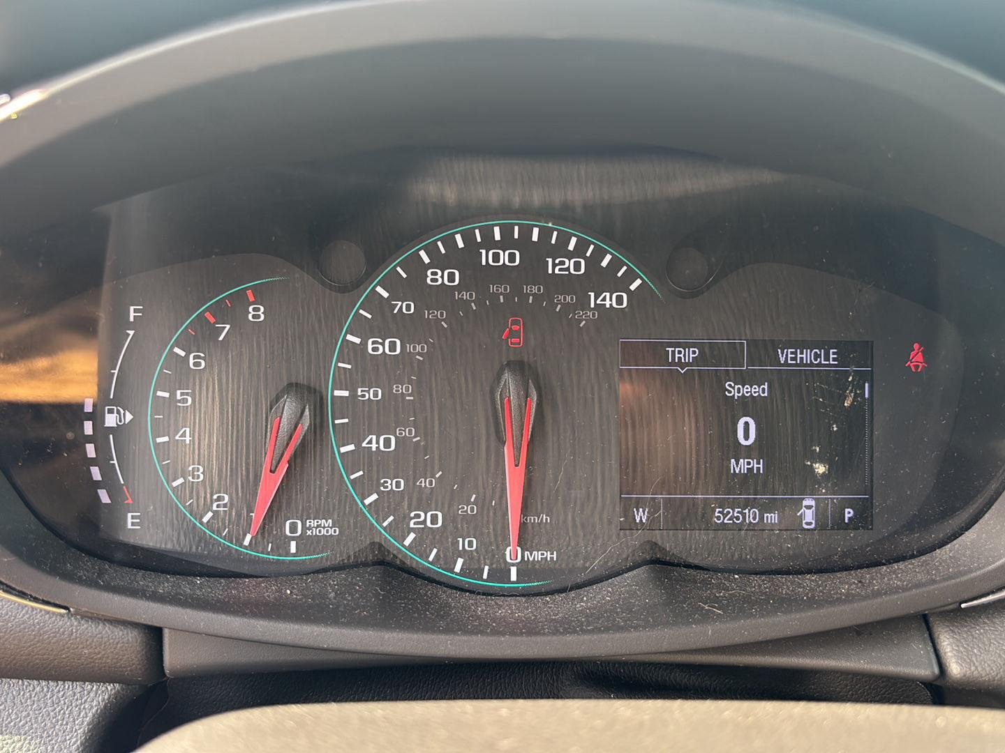 Used 2020 Wh Chevrolet  image 9