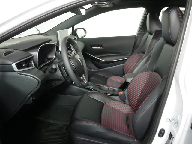 New 2026 Ice Cap Toyota XSE image 9
