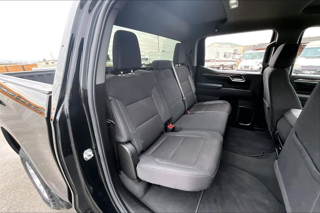 2025 Chevrolet Silverado 1500 LT - Photo 28