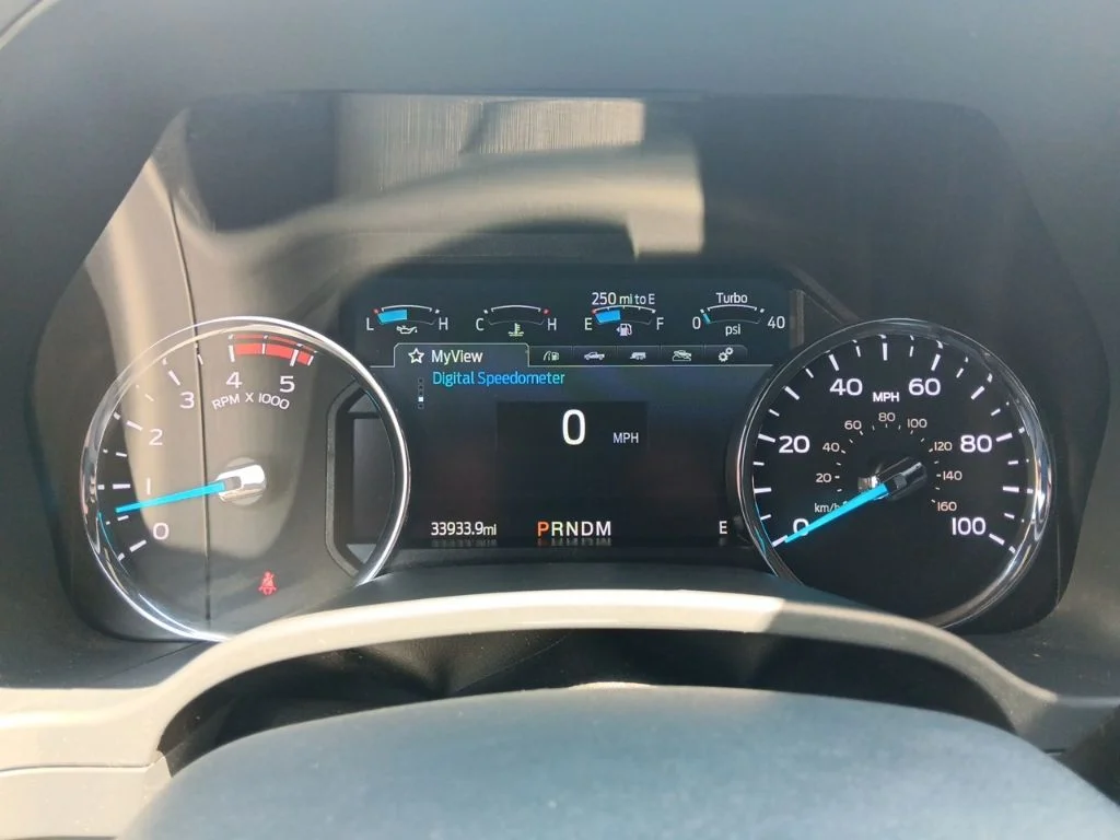 Used 2022 Star White Metallic Tri-Coat Ford Lariat image 19