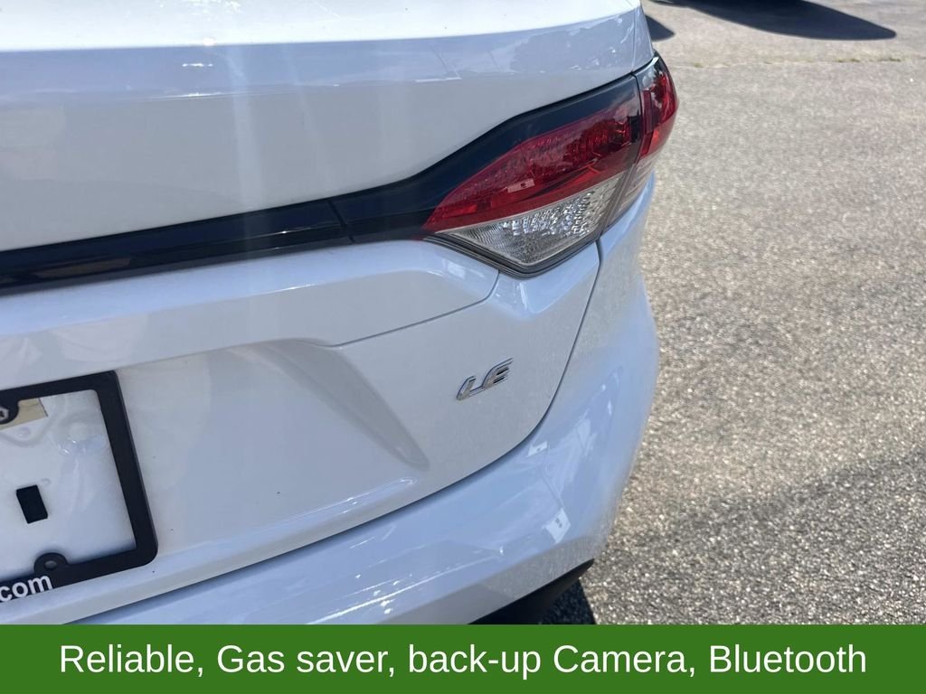 Used 2025 White Toyota LE image 6