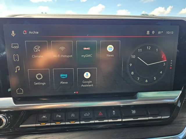 Used 2023 TITANIUM RUSH METALLIC GMC SLT image 19