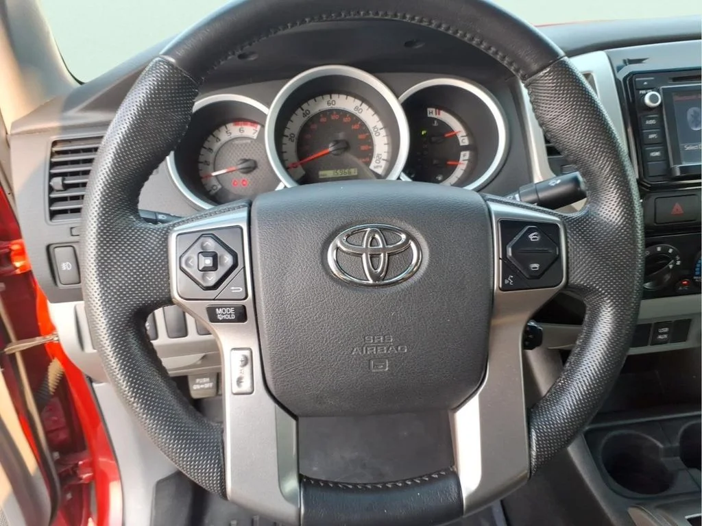 Used 2015 Red Toyota PreRunner image 18