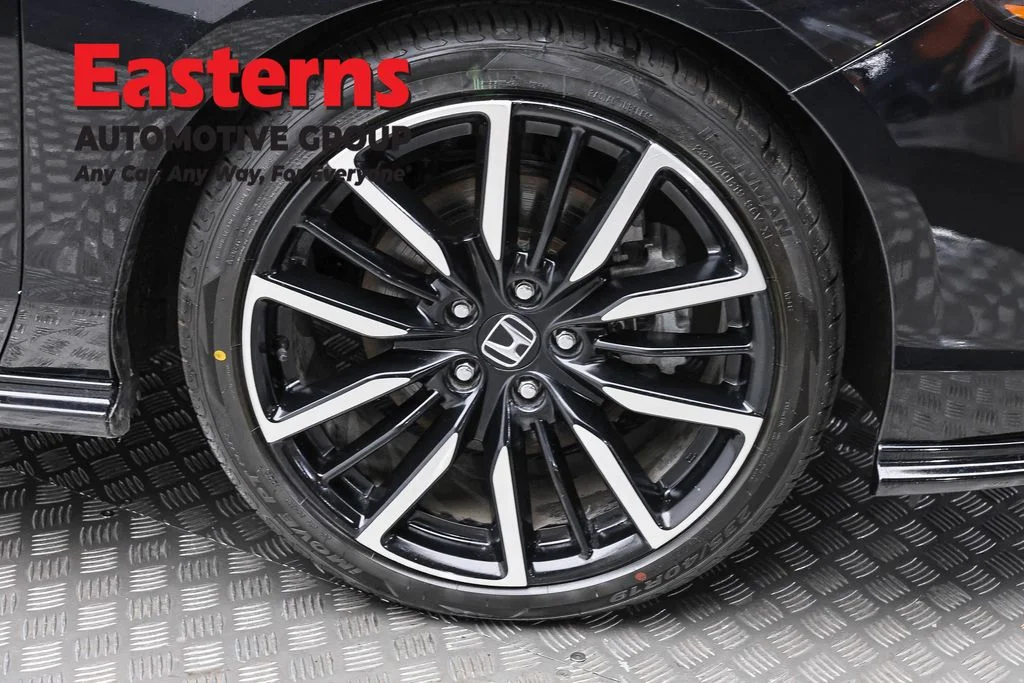 Used 2023 Black Honda Touring image 30