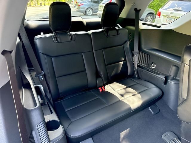 Used 2023 White Ford XLT image 23
