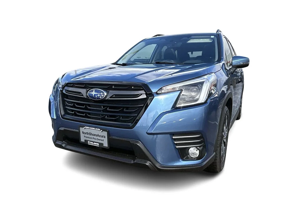 Used 2023 Horizon Blue Pearl Subaru Limited 2.5L CVT Low Mileage   Local BC image 5