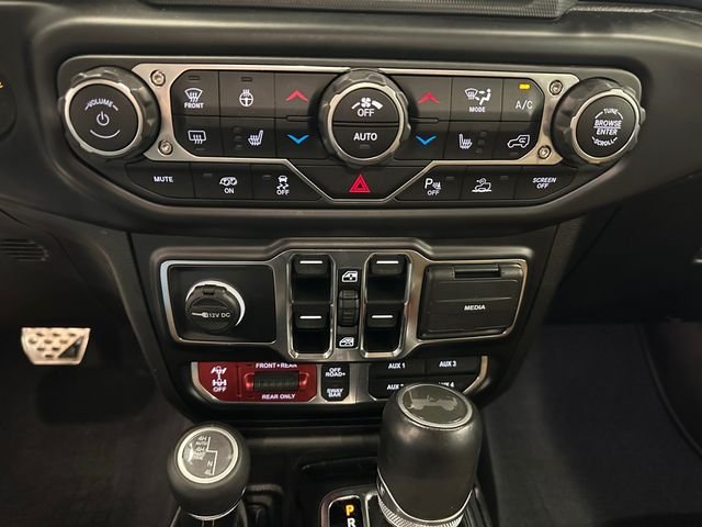 Used 2022 Gray Jeep Unlimited Rubicon 392 image 34