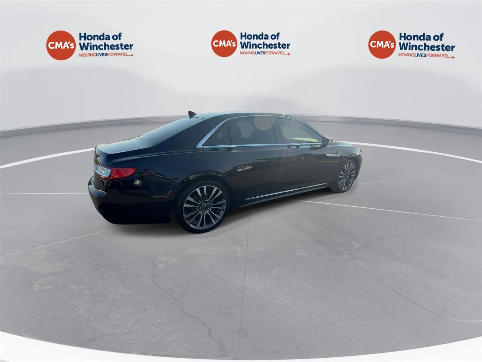 Used 2019 Infinite Black Metallic Lincoln Select image 8